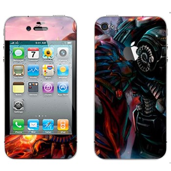   «StarCraft vs Warcraft»   Apple iPhone 4