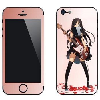 Виниловая наклейка «Mio Akiyama» на телефон Apple iPhone 5