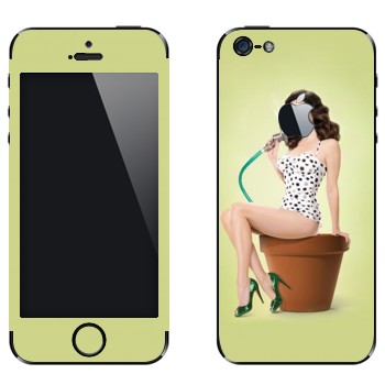 Виниловая наклейка «Девушка в стиле ретро» на телефон Apple iPhone 5