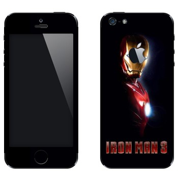 Виниловая наклейка «Железный человек 3 в костюме» на телефон Apple iPhone 5