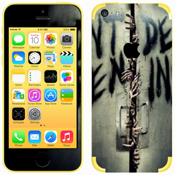   «Don't open, dead inside -  »   Apple iPhone 5C
