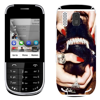   «Givenchy  »   Nokia 202 Asha