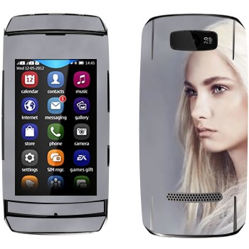   « -  »   Nokia 305 Asha