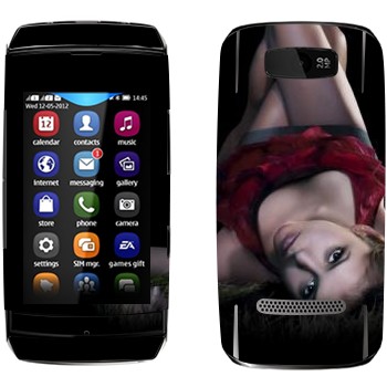   «  -  »   Nokia 305 Asha