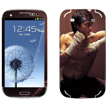  «  -  »   Samsung Galaxy S3